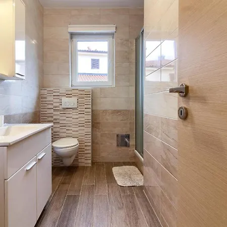 Mit Privatpool Fuer 10 Personen Ca 200 Qm In Banjole, Istrien Istrische Riviera Сasa de vacaciones